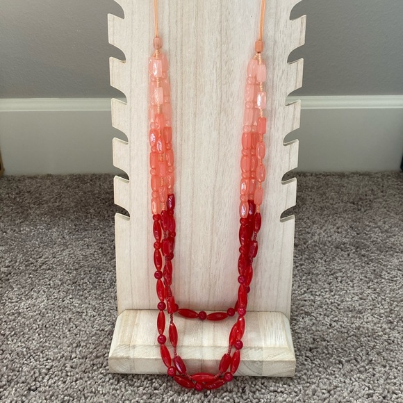 NIB - PRICE DROP!!! Premier Designs “Spring Fever” Bright & Bold Necklace - Picture 2 of 6